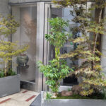 2台のプランターで坪庭を表現する、割烹料理店の植栽デザイン-港区六本木「風 髙木」様